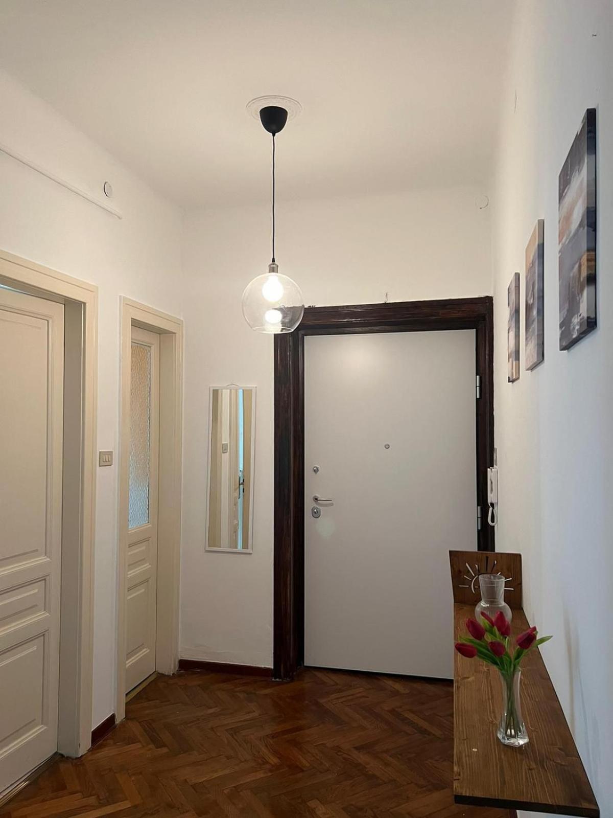 Casa Alice A 2 Passi Dal Centro 55 Mt 2 Apartment Trieste Luaran gambar