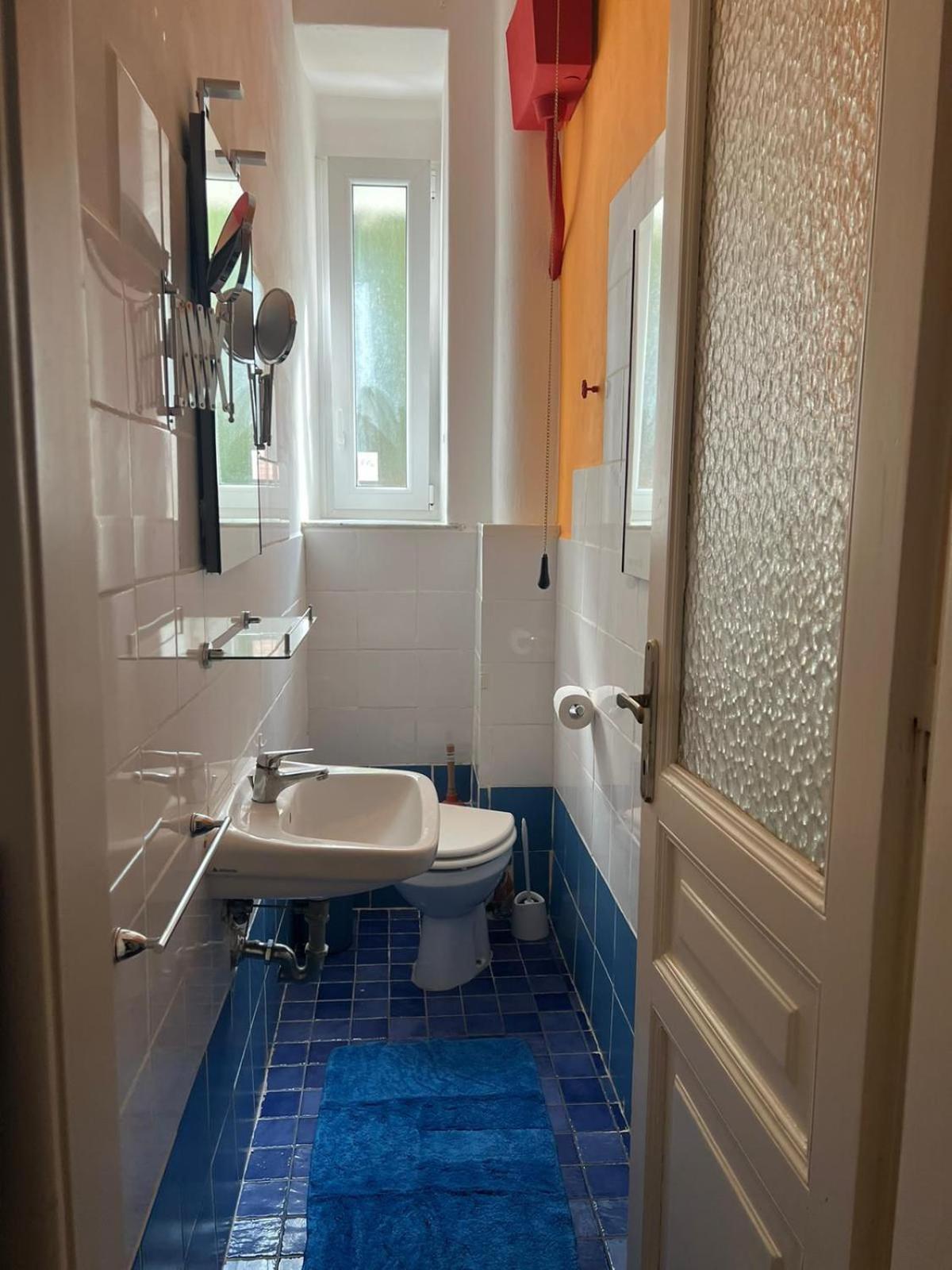 Casa Alice A 2 Passi Dal Centro 55 Mt 2 Apartment Trieste Luaran gambar