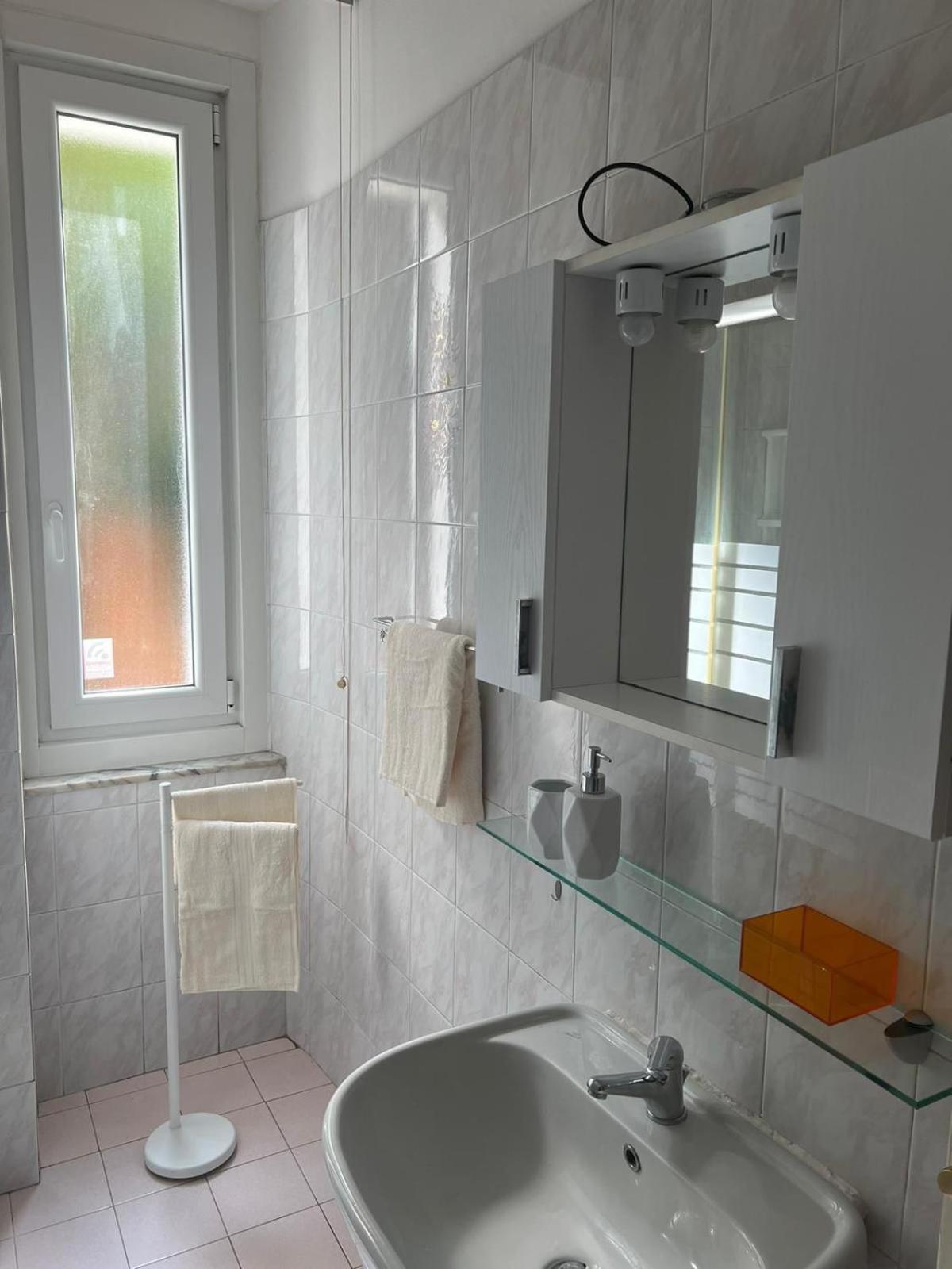 Casa Alice A 2 Passi Dal Centro 55 Mt 2 Apartment Trieste Luaran gambar