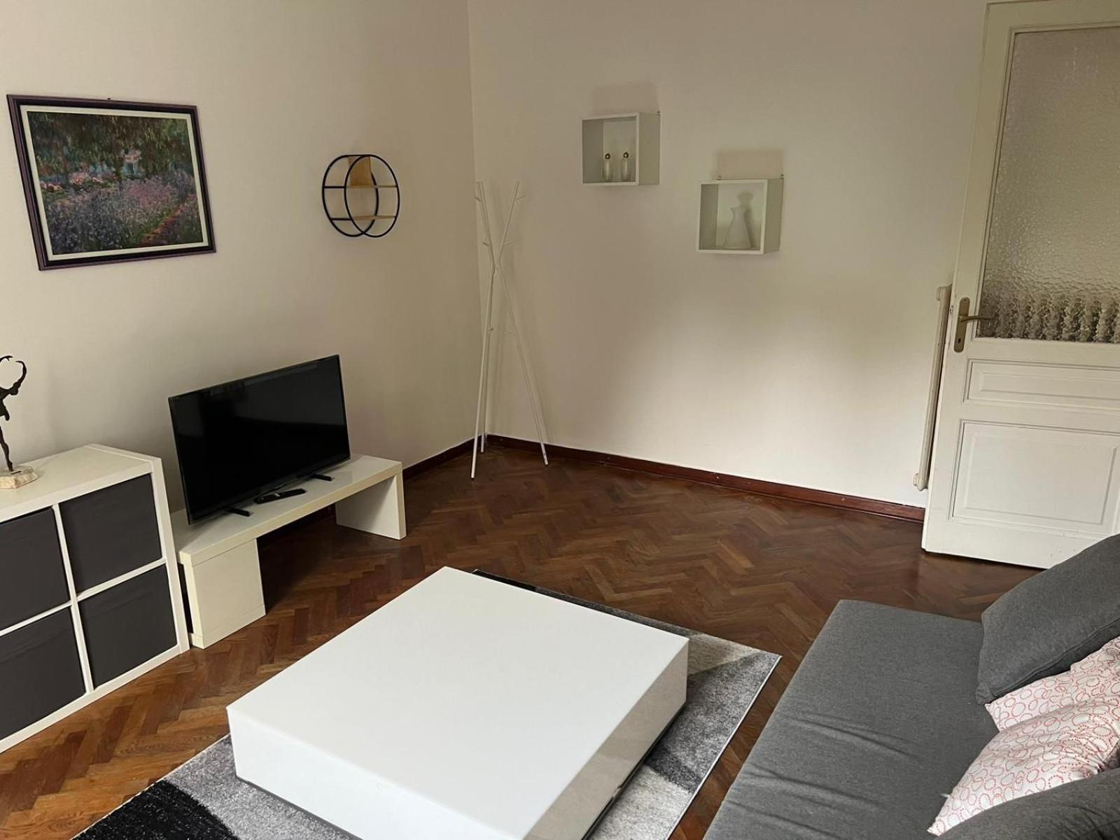 Casa Alice A 2 Passi Dal Centro 55 Mt 2 Apartment Trieste Luaran gambar